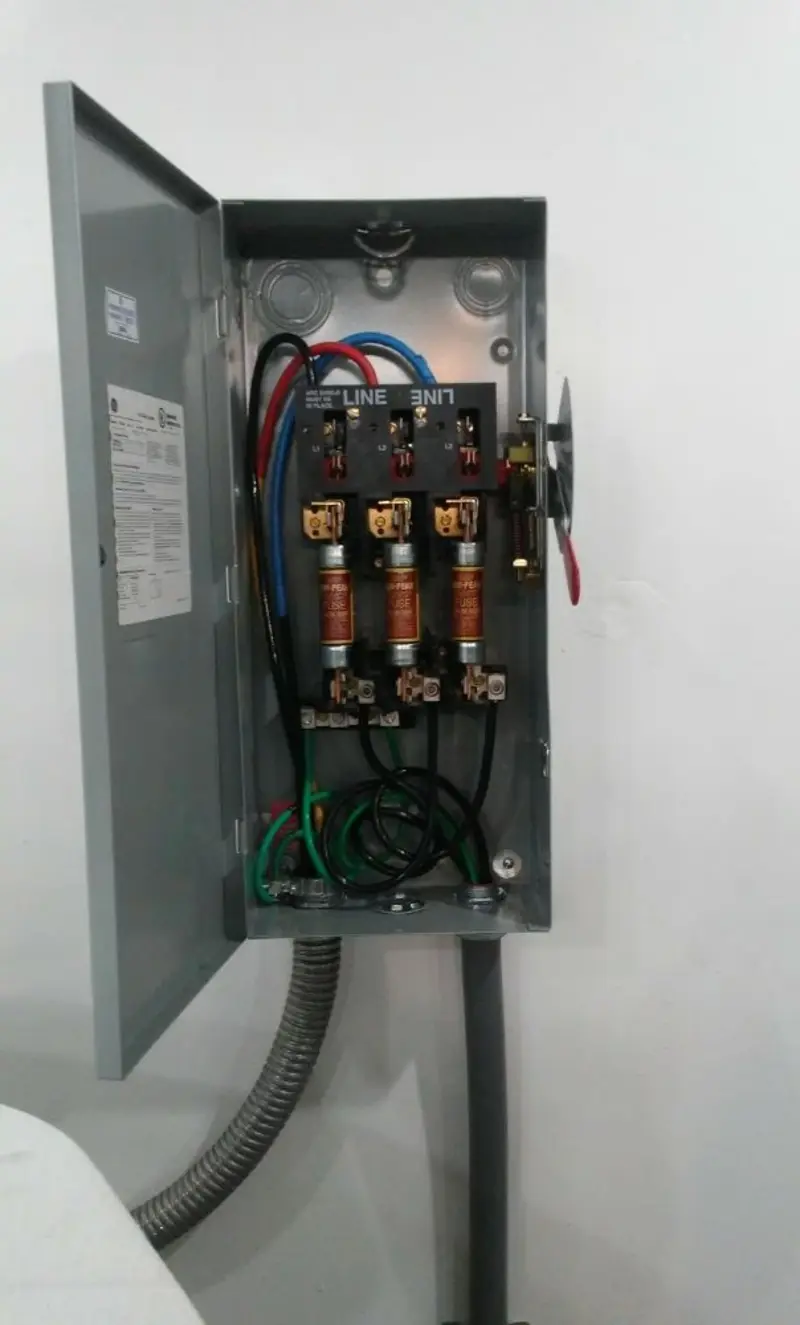Three-phase disconnect switch installed for Smoke Detector Installation in Cheyenne